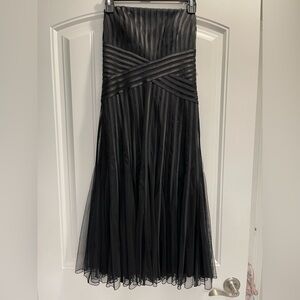 White House Black Market Fit And Flare Black evening cocktail Dress tulle Size 2